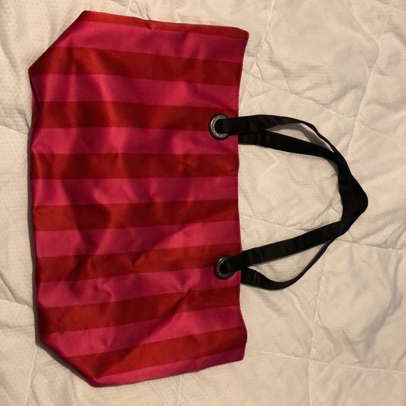 Victoria’s Secret bag - Picture 6 of 7